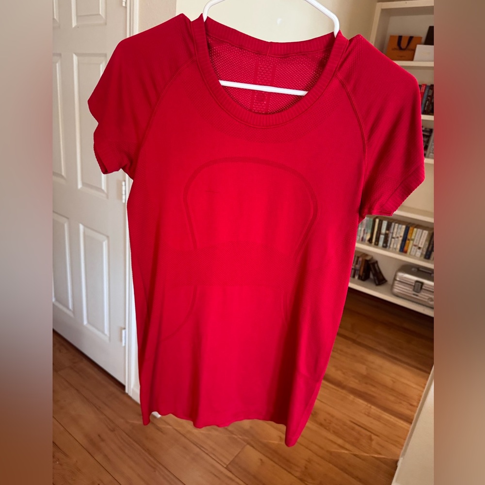 Lululemon Swiftly Tech Short Sleeve